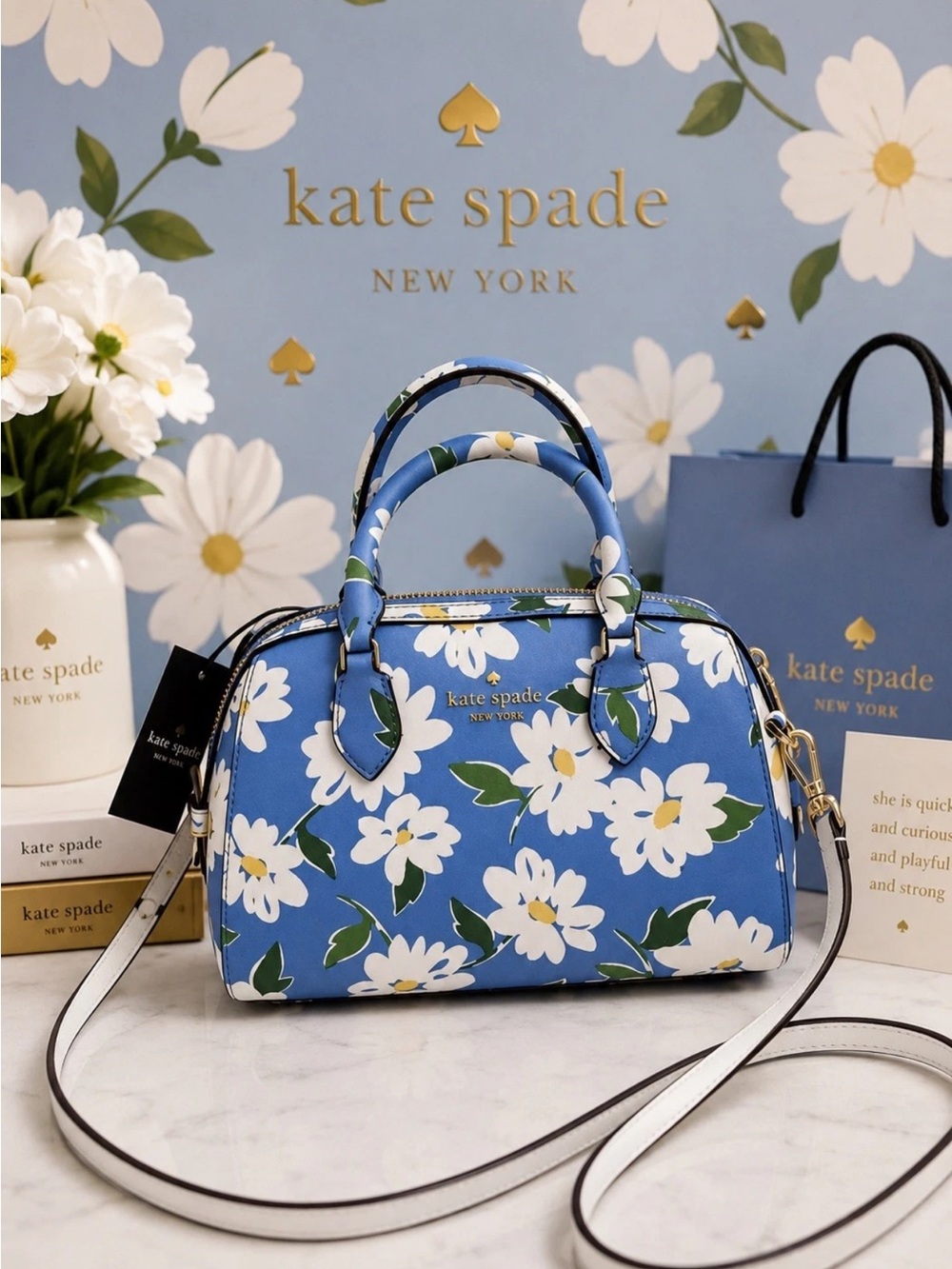 Kate Spade Madison Tide Pool Charming Daisy Small Duffle Bag Handbag Crossbody - Picture 1 of 9